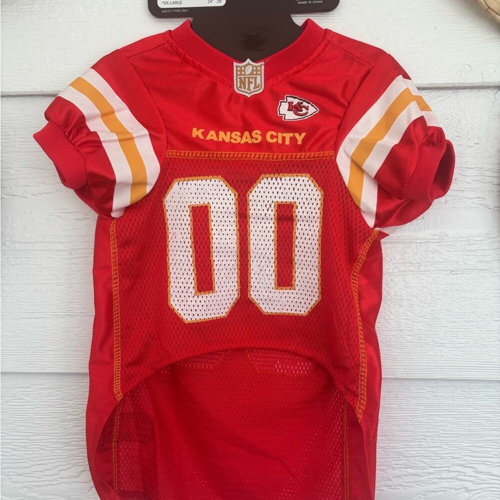 NWT Kansas City Chiefs NFL Red Pet Jersey with Chiefs Logo. NWT Size L - Picture 7 of 7